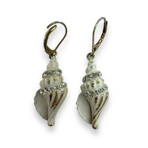 Vintage 80s Shell Dangle Earrings